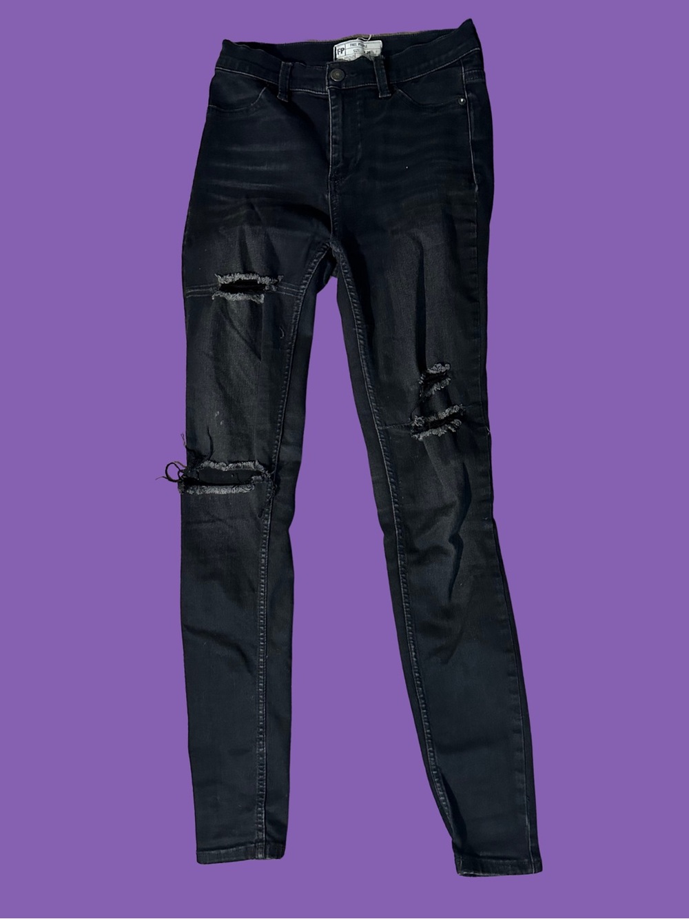 FREE PEOPLE Light Black Distressed Skinny Jeans SIZE 26 US 2 SMALL Knee Hole Emo